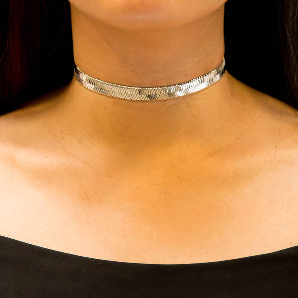 Xena Choker - White Gold